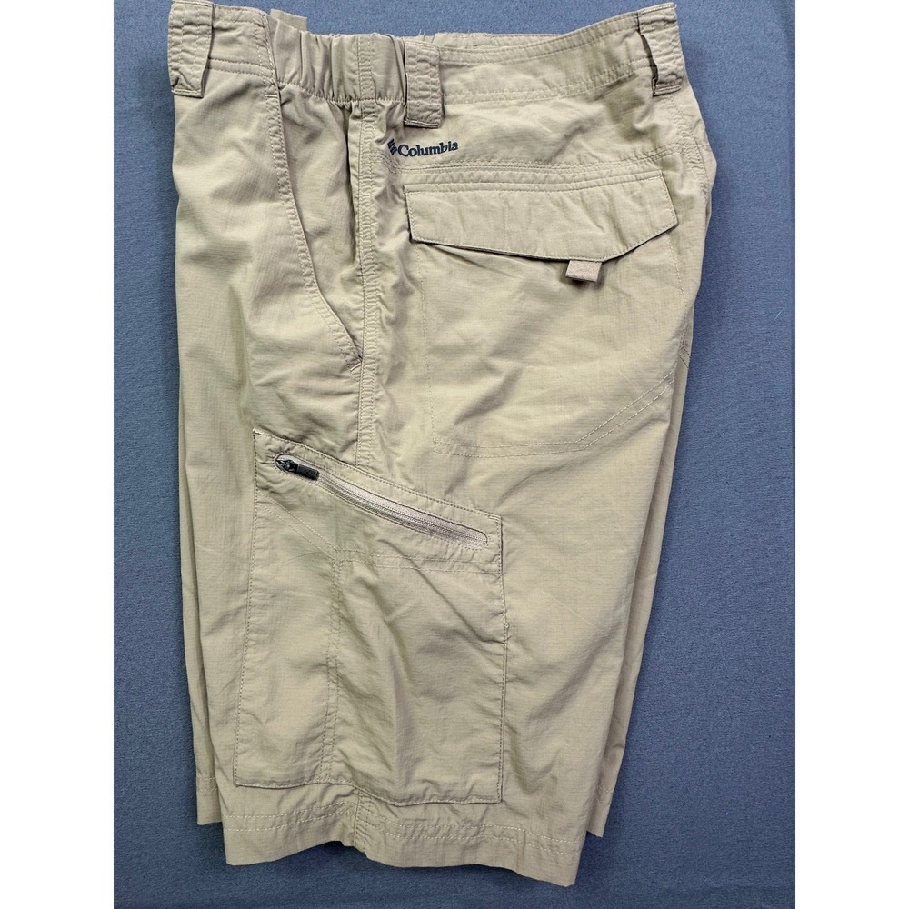 Columbia Omni-Shade Men's Cargo Shorts‎ Tan Khaki Nylon Ripstop 32W 10L Hiking